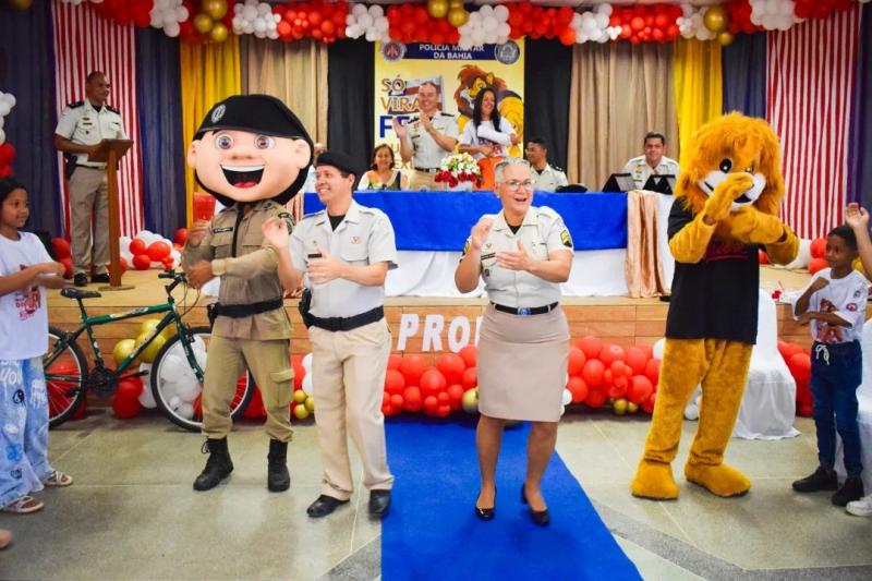 Formação do PROERD programa da PM em Barra do Rocha 