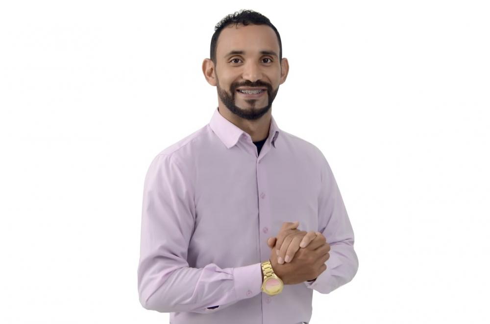 Barra do Rocha: Vanderver Leonel Moura confirma pré-candidatura para vereador