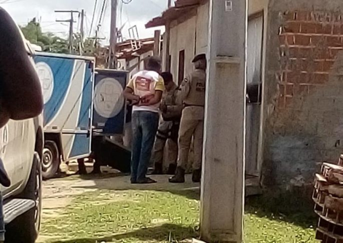 Jequié: Casal foi assassinado a tiros dentro de casa na Baixa do Bonfim