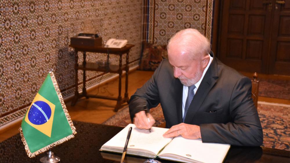 Lula diz que governo vai começar a ampliar distribuição de imóveis da União