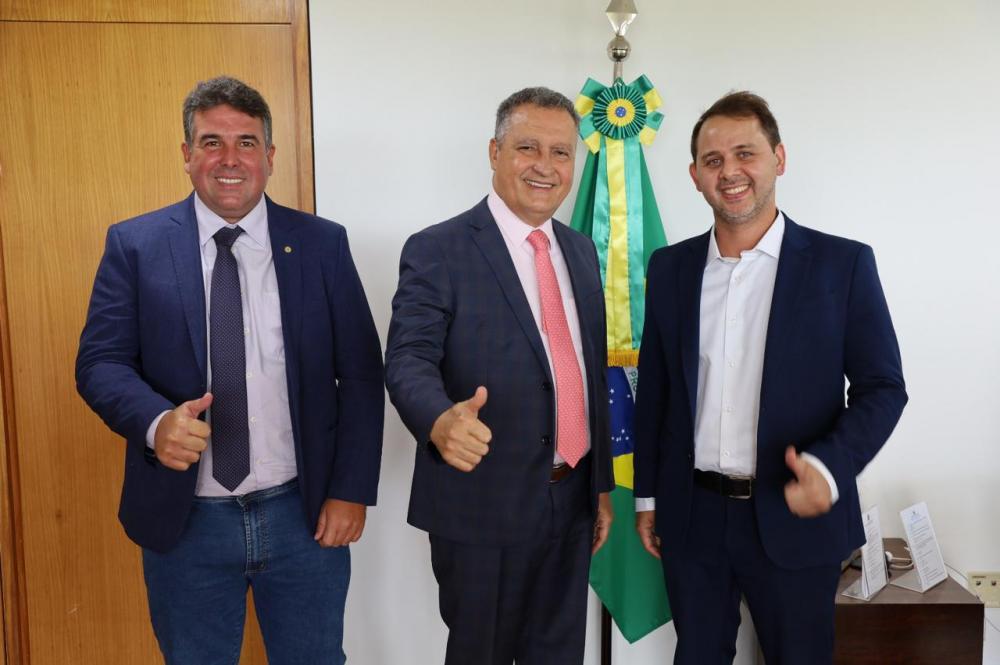 Barra do Rocha: Prefeito José Luiz discute conquistas do PAC 3 em audiência com o Ministro Rui Costa