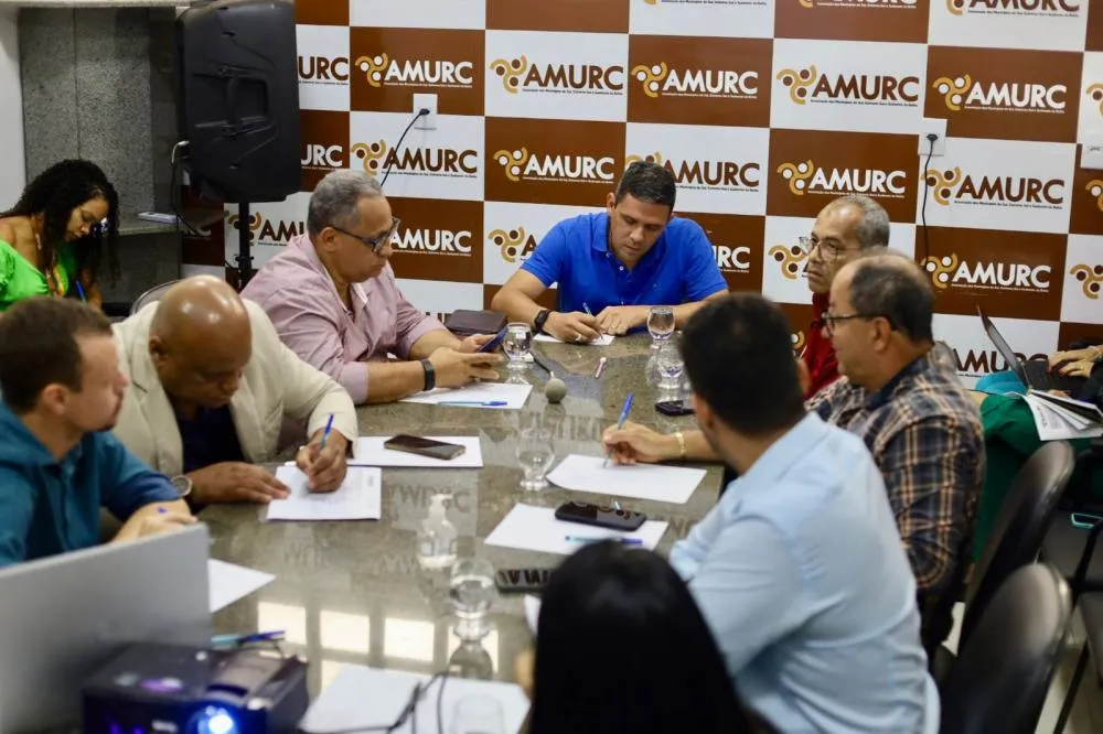 Secretários de Governo e Finanças Representam Barra do Rocha em Reunião da AMURC para a 25ª Marcha a Brasília