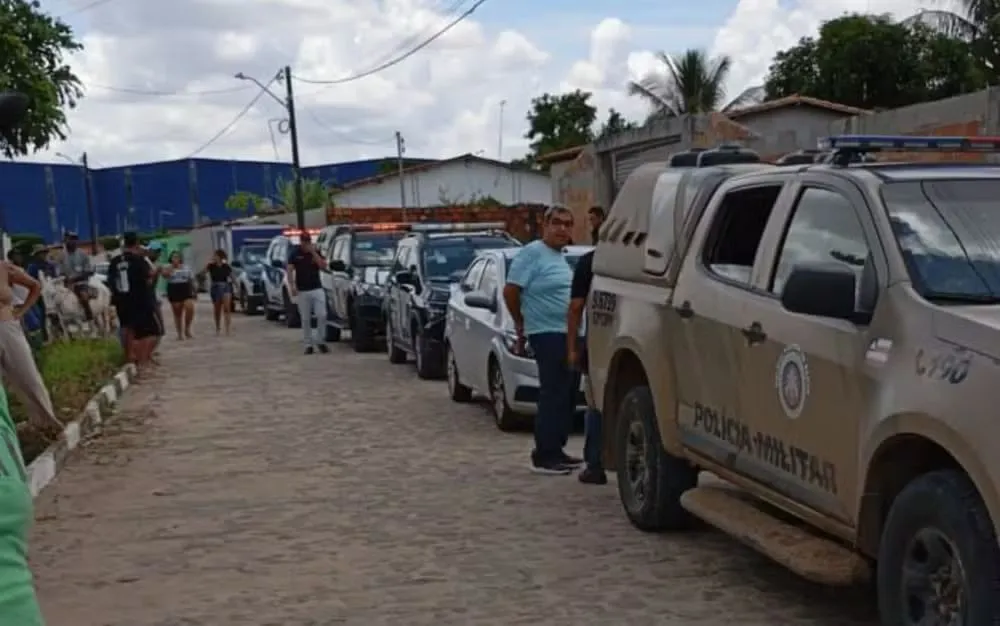 Criança encontra corpos dos pais em casa no interior da Bahia