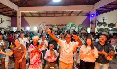 Magno Lavigne Mobiliza 350 Pessoas em Plenária com Apoio de Ministro