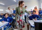 Virginia Mendes lamenta desperdício de uniformes escolares e defende a conscientização sobre o uso responsável dos recursos públicos