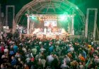 Max e Luan animam a primeira noite do 17º Festival de Pesca no distrito de Cachoeira da Fumaça; vídeo