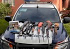 Homem que torturava esposa é preso com 8 armas e 700 munições em zona rural