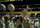 Idosos do Clube da Melhor Idade se apresentam na primeira noite do Arraiá da Nossa Gente em Campinápolis
