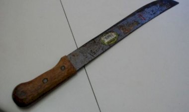 Idoso usa facão para defender mulher vítima de agressões em Barra do Garças