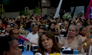 Noite das Rainhas reúne centenas de mães em celebração especial promovida pela Prefeitura de Campinápolis
