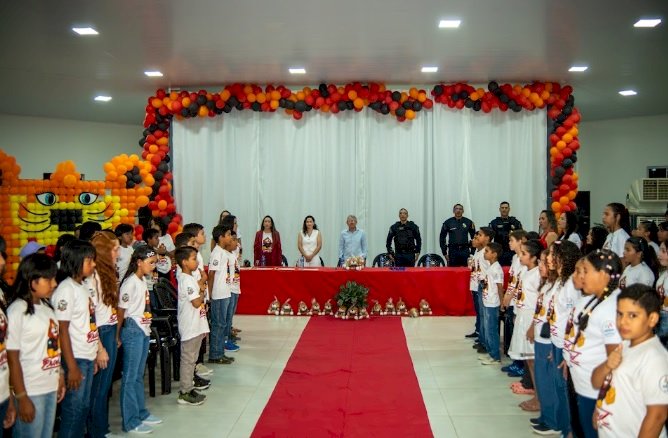Campinápolis forma 109 alunos do PROERD em cerimônia marcada por emoção e compromisso
